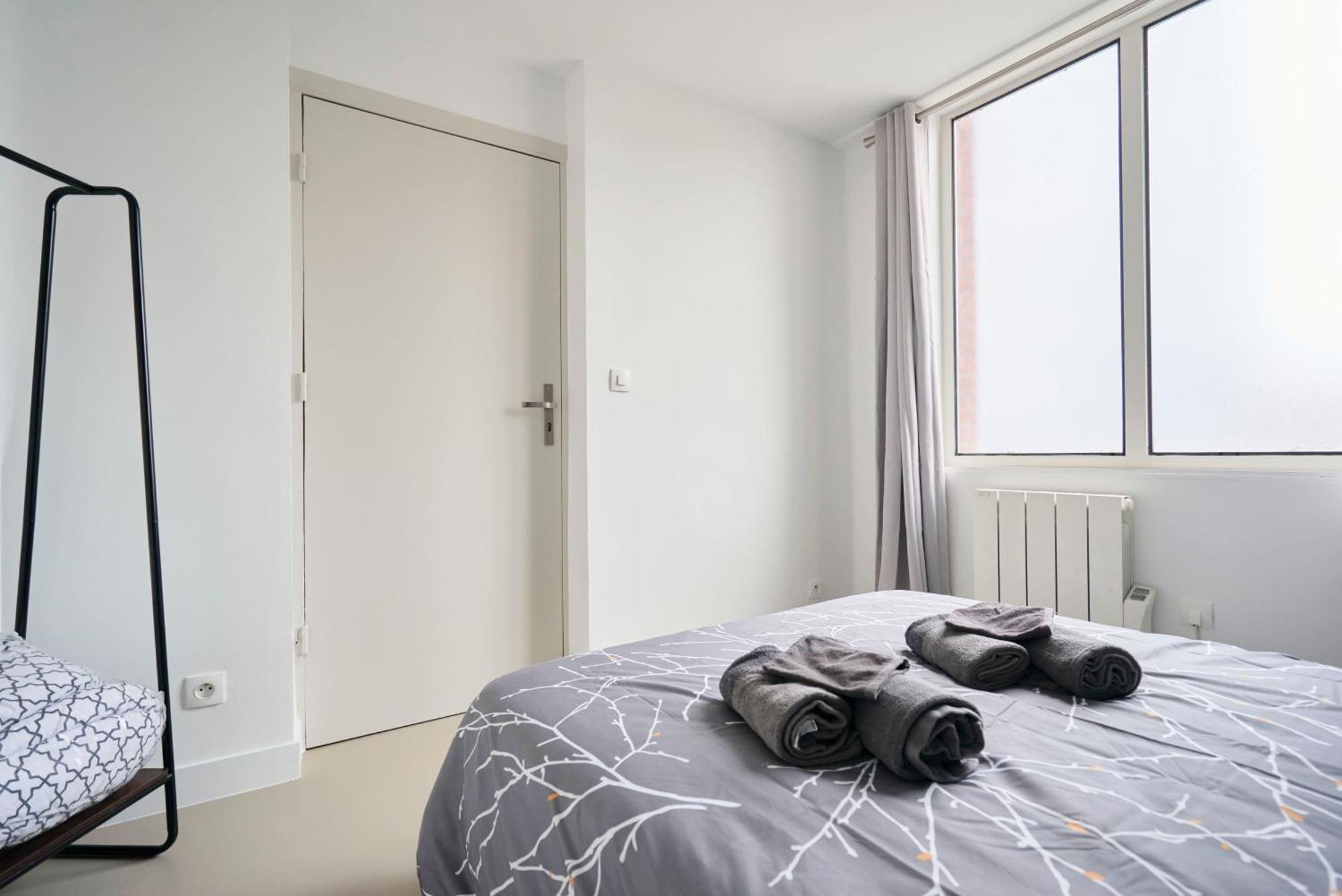 Locationstourcoing - Le Dron Appartement Buitenkant foto